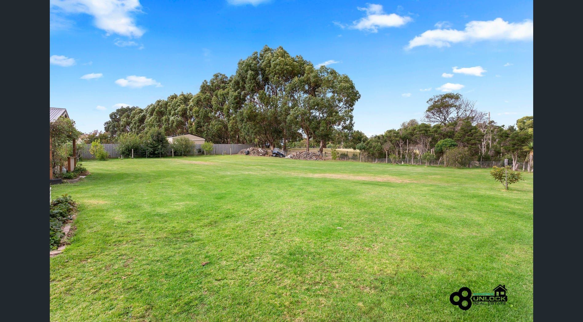 52 Gainsborough Avenue, Lang Lang VIC 3984, Image 2