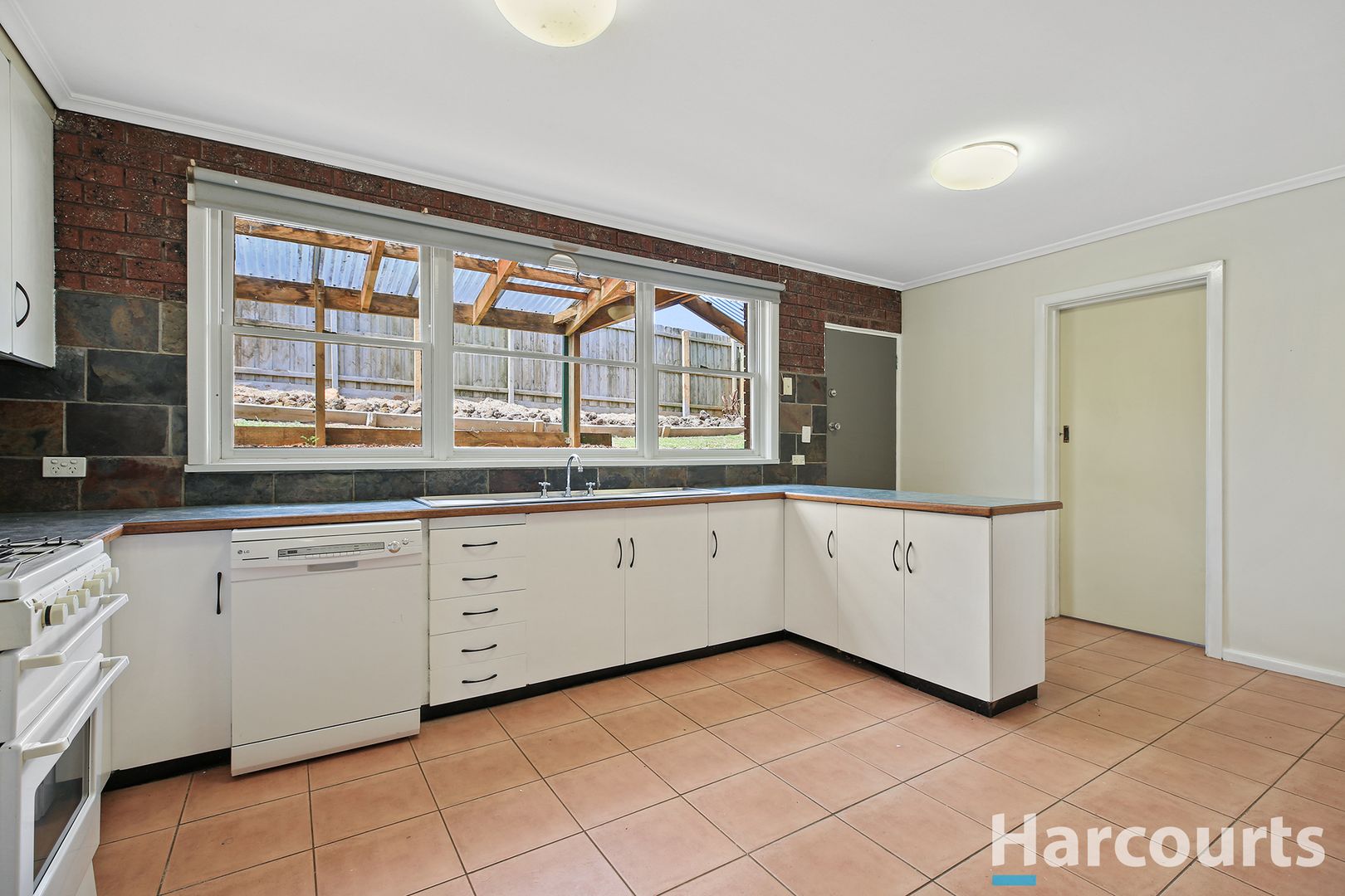 66 Charles Street, Warragul VIC 3820 Domain