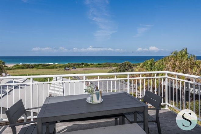 Picture of 14 Beachside Drive, CAVES BEACH NSW 2281