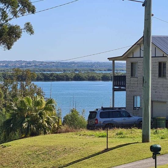 112 Channel St, Russell Island QLD 4184 Domain