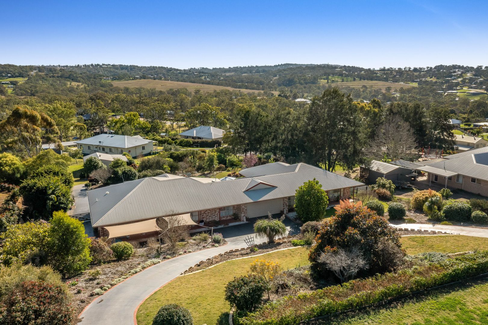 32 Freyling Road, Hodgson Vale Property History & Address Research