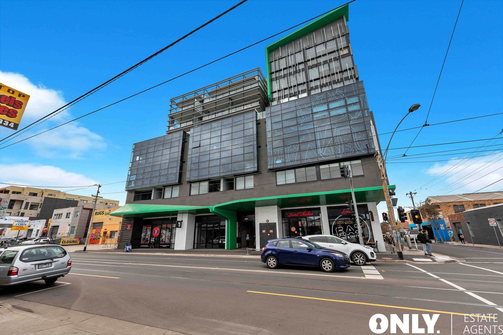 2 bedrooms Apartment / Unit / Flat in 609/360 Lygon Street BRUNSWICK EAST VIC, 3057