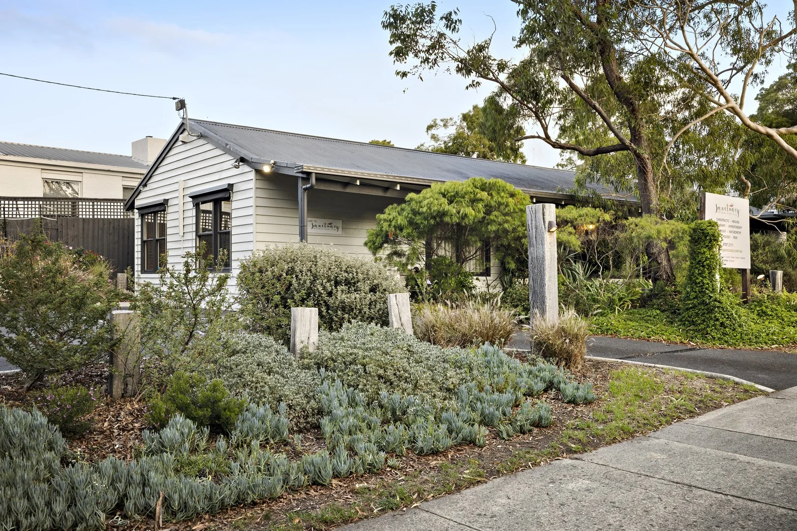 2 Bundara Crescent, Mount Eliza VIC 3930