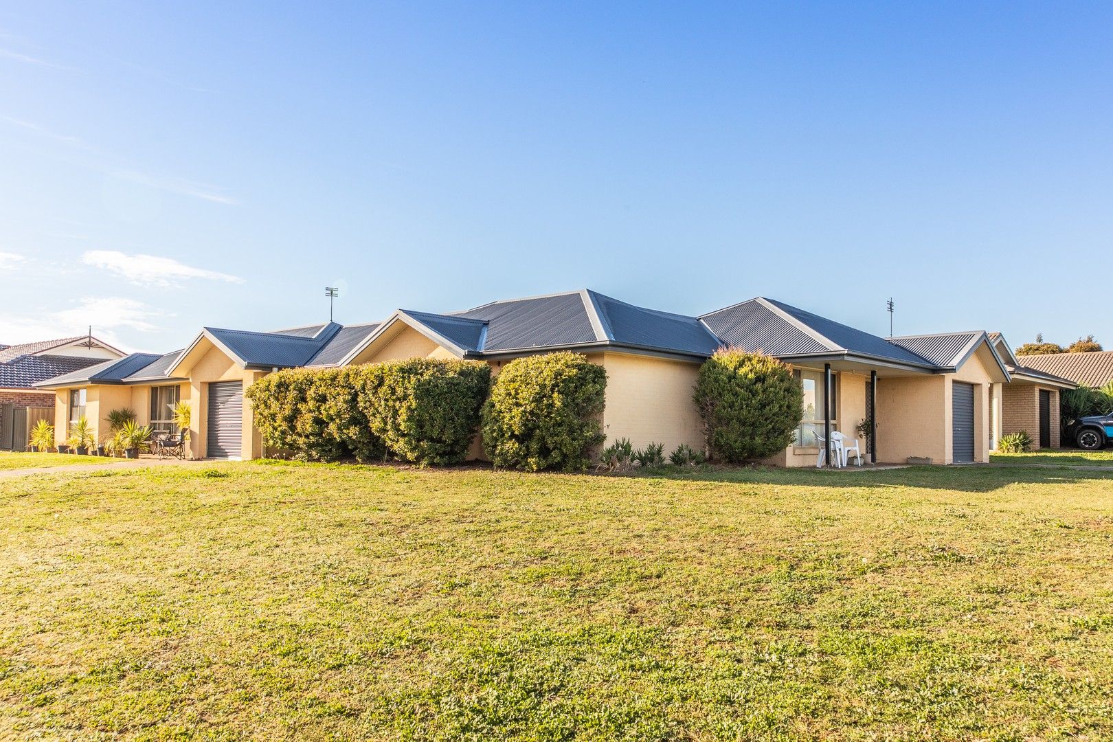 2A & 2B John Brass Place, Dubbo NSW 2830, Image 0