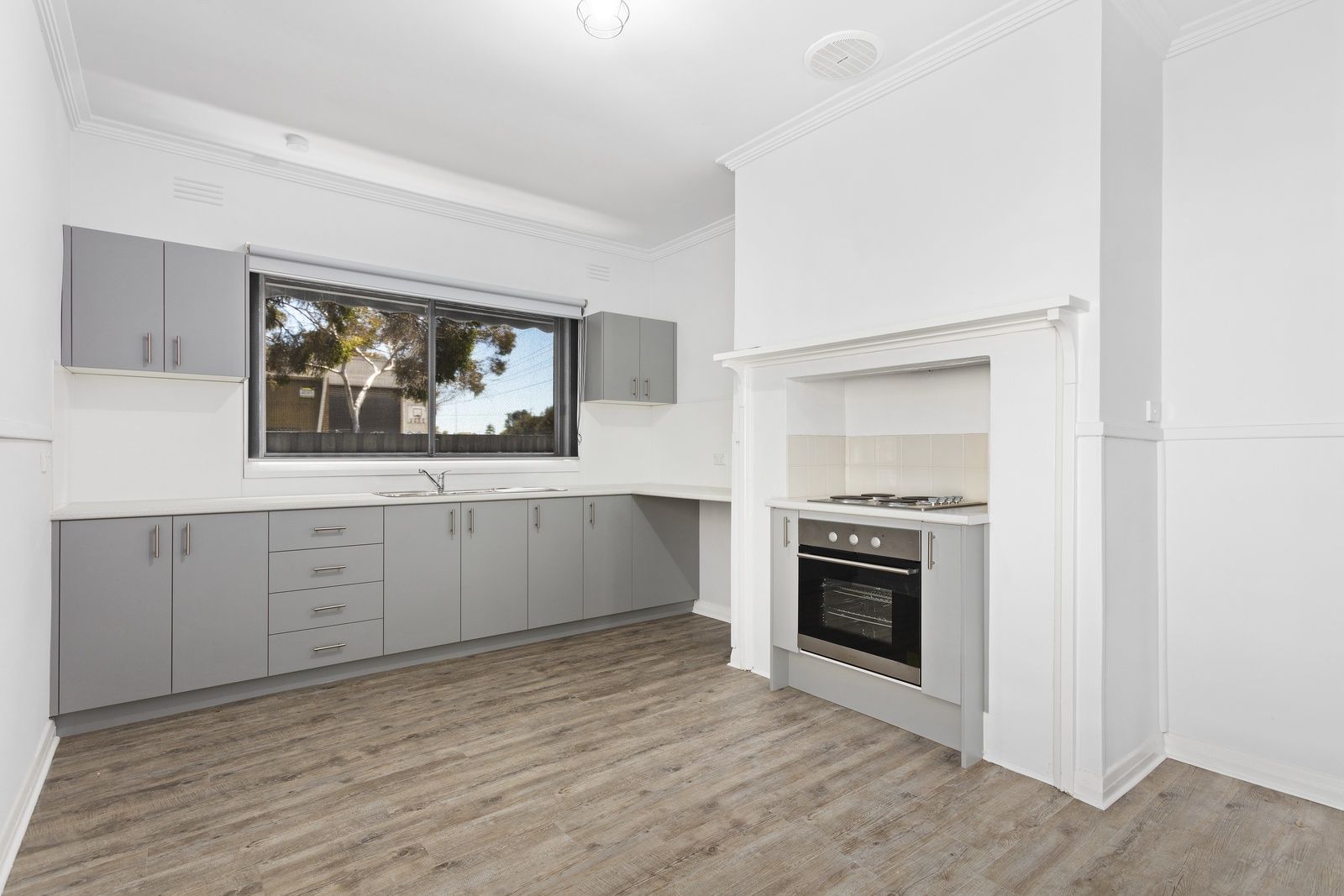 17 Seabreeze Parade, North Shore VIC 3214 House For Rent Domain