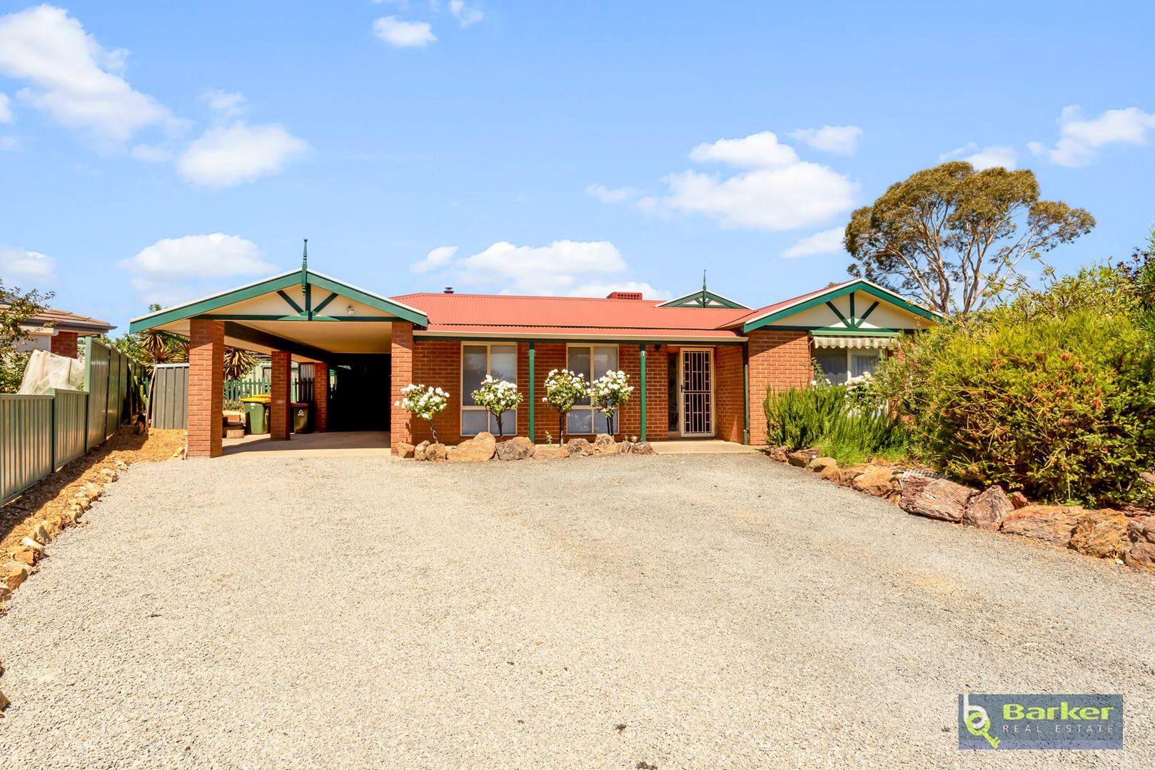 7 Charles Fry Court, Williamstow Property History & Address Research