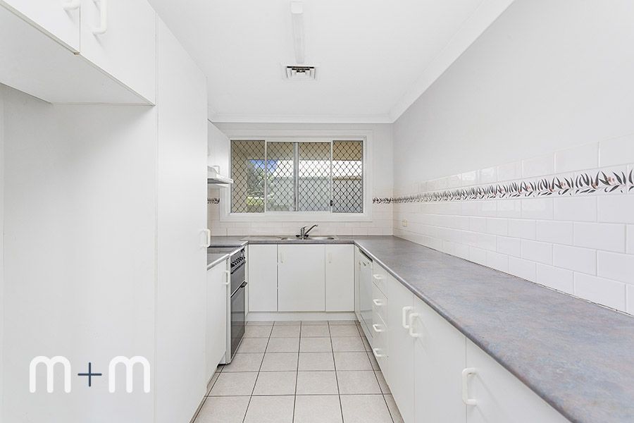 2/10 Dobbie Avenue, East Corrimal NSW 2518, Image 2