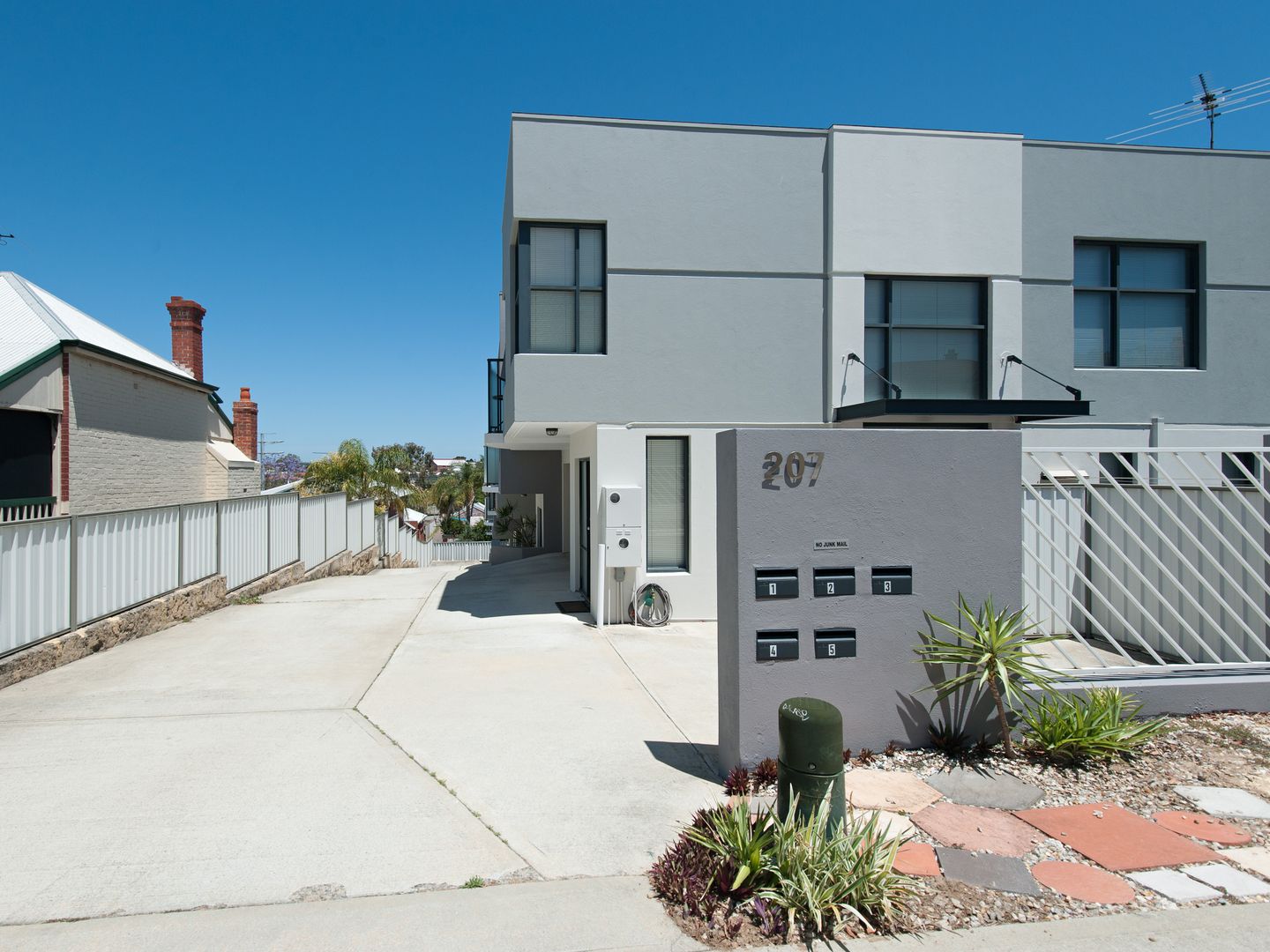 3 bedrooms Townhouse in 3/207 Walcott Street NORTH PERTH WA, 6006
