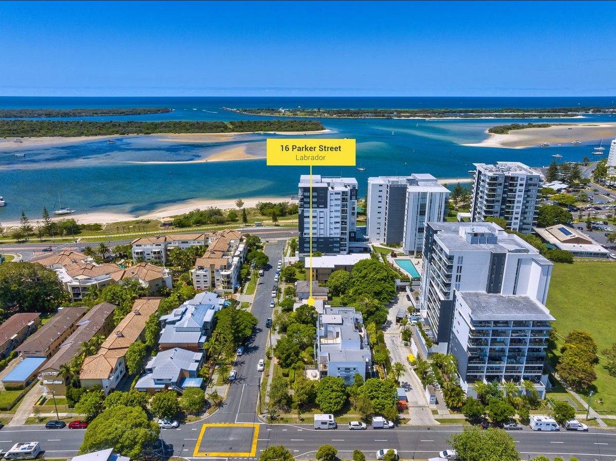 3 bedrooms House in 16 Parker Street LABRADOR QLD, 4215