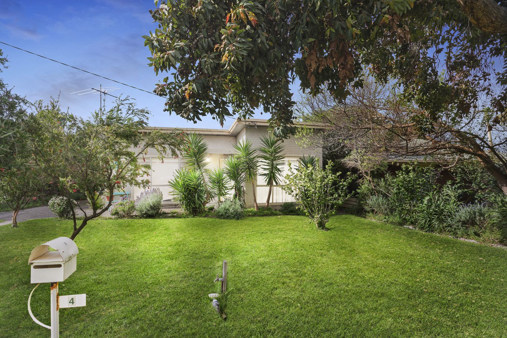 4 Mount View Road, Rosebud VIC 3939, Image 1