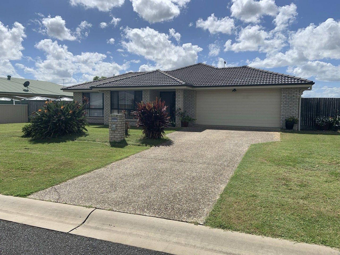 3 Walnut Cres, Lowood QLD 4311 House For Rent Domain