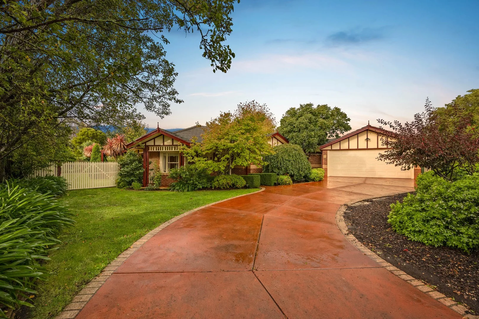 6 Comic Court, New Gisborne VIC 3438