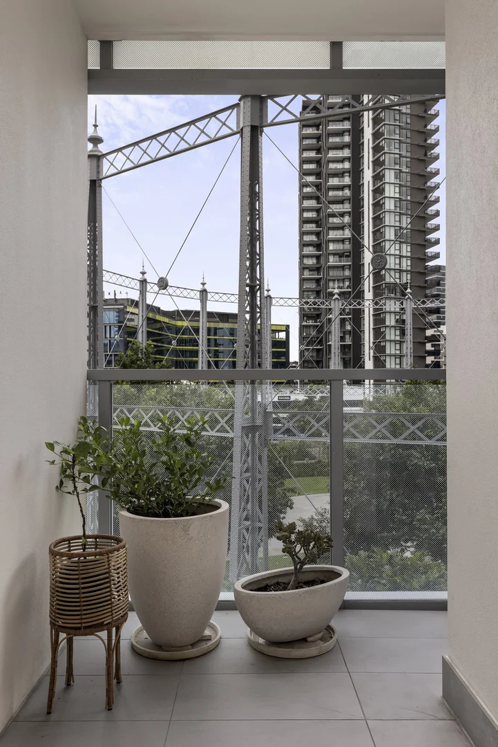 Additional image 9 of 203/70 Longland Street, Newstead QLD 4006