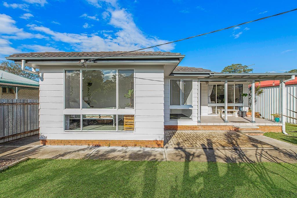 3 bedrooms House in 70 Dorrington Road RATHMINES NSW, 2283