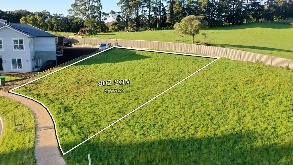 14 Home Valley Chase, Brown Hill VIC 3350 Domain