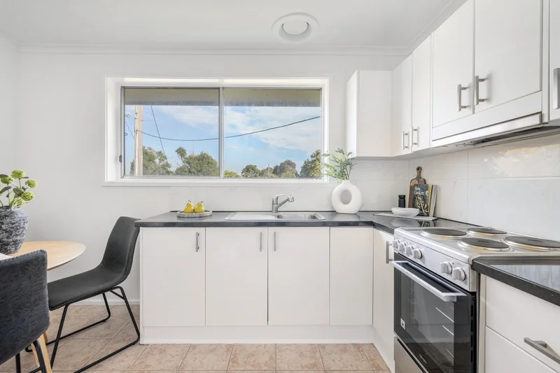 Additional image 5 of 4/2 Carder Avenue, Seaford VIC 3198