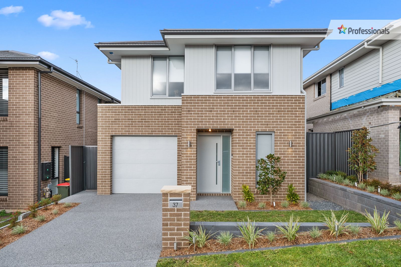 37 Woodgate Parkway Box Hill Nsw 2765 House For Rent 700 Domain