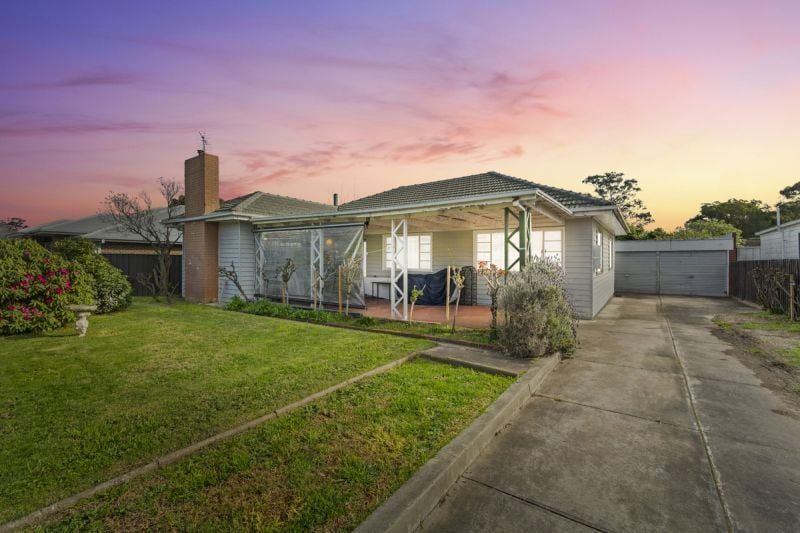 3 bedrooms House in 49 Palmerston Street SALE VIC, 3850