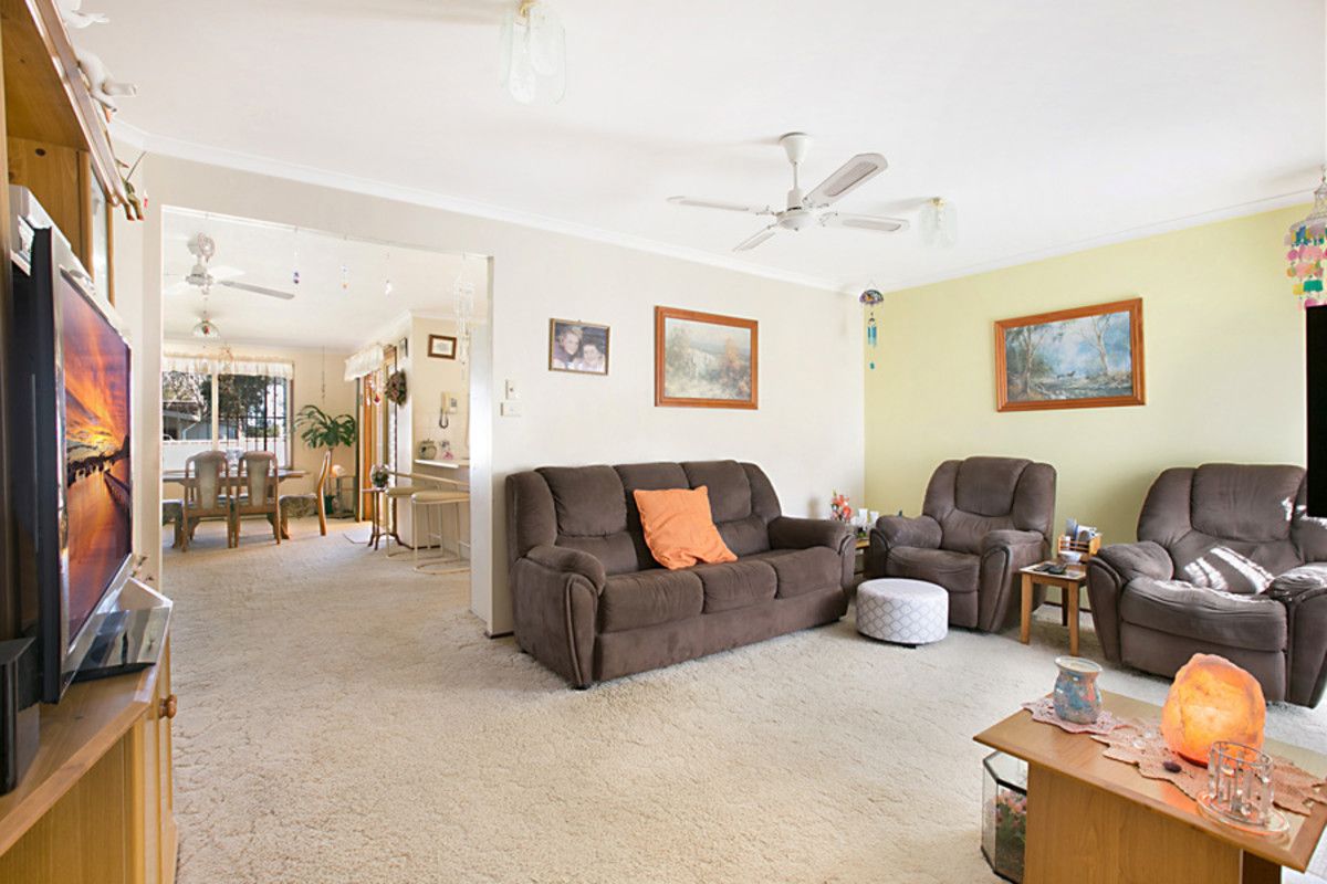 30 Bailey Street, Brightwaters NSW 2264, Image 2