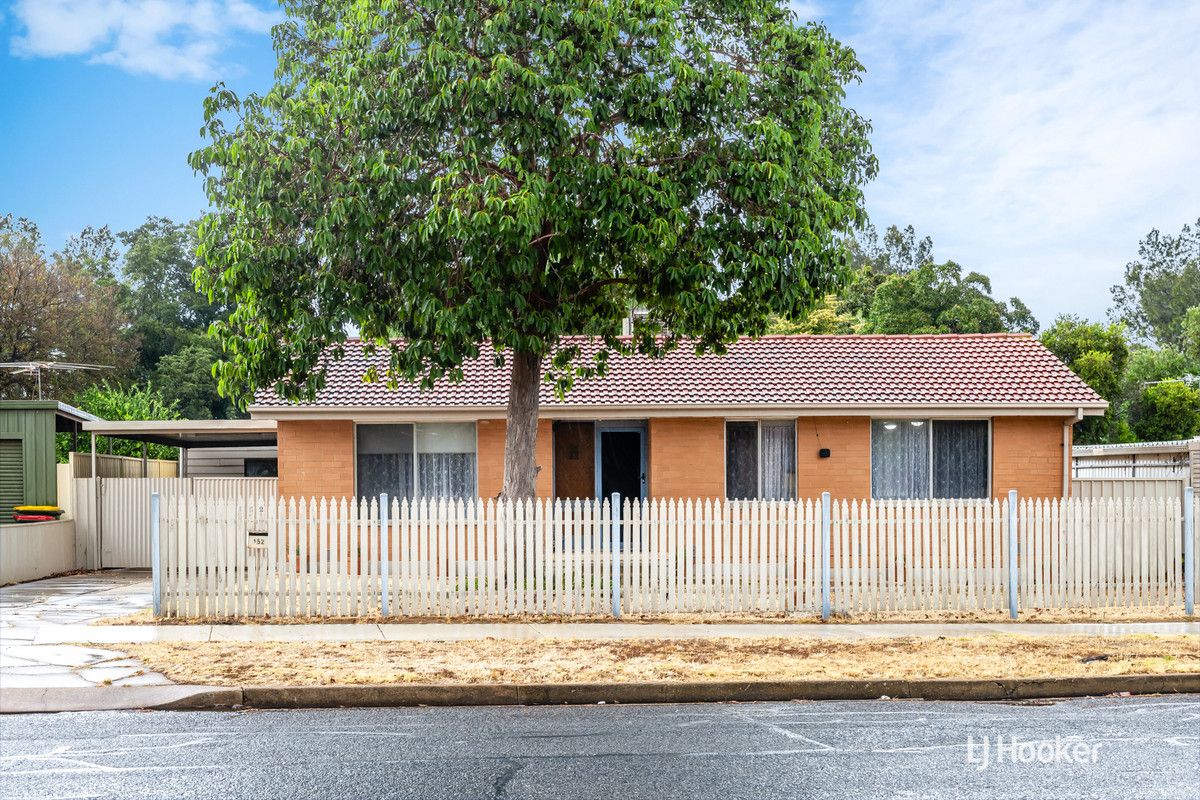 152 McKenzie Road, Elizabeth Downs SA 5113, Image 0