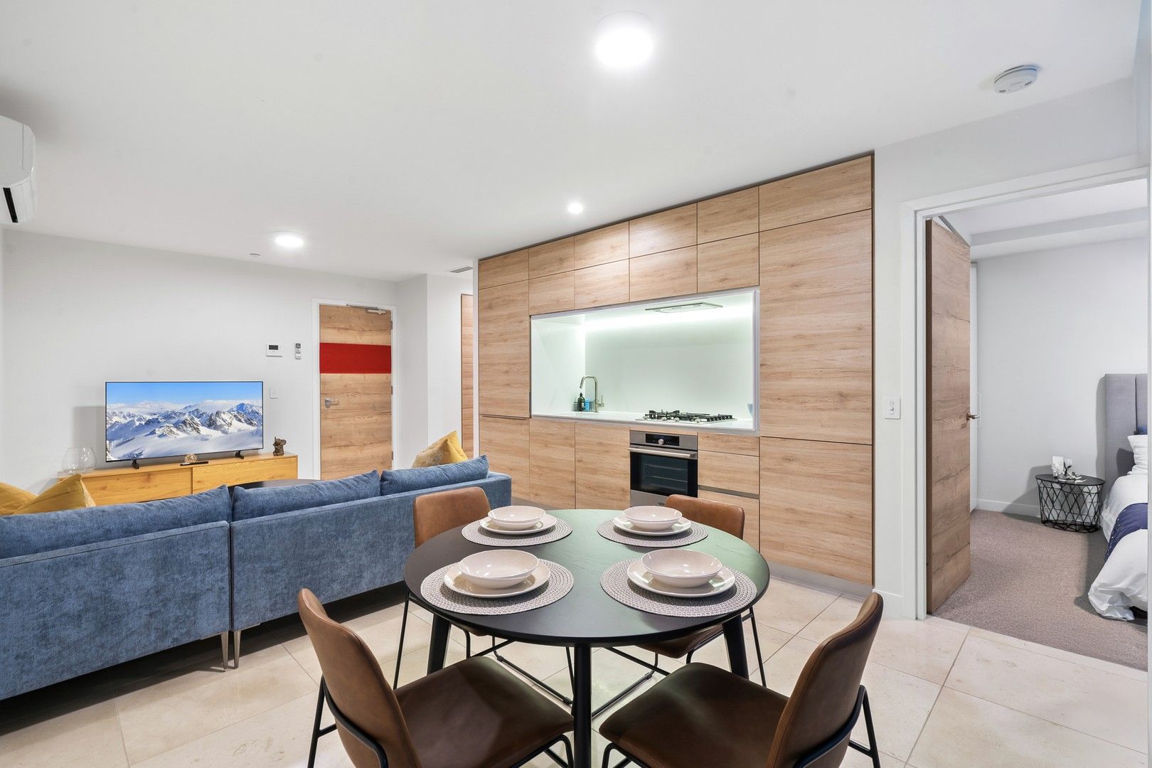 2 bedrooms Apartment / Unit / Flat in 314/12 Queens Road MELBOURNE VIC, 3004