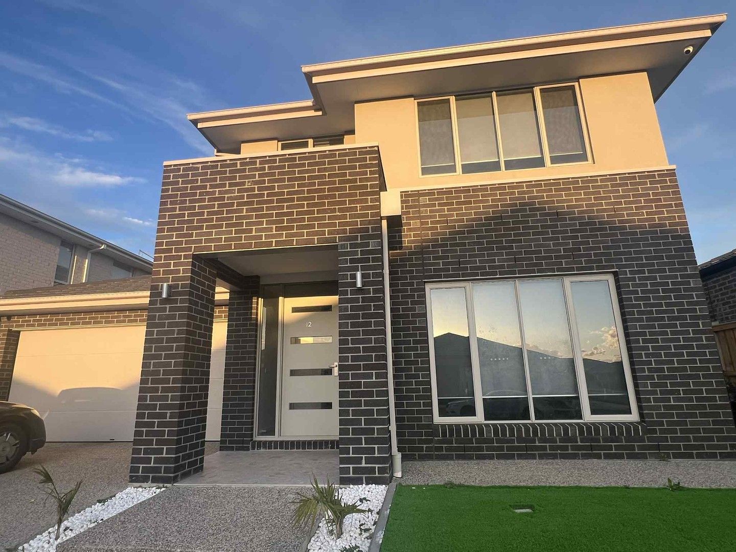 4 bedrooms House in 12 Packington Grove FRASER RISE VIC, 3336