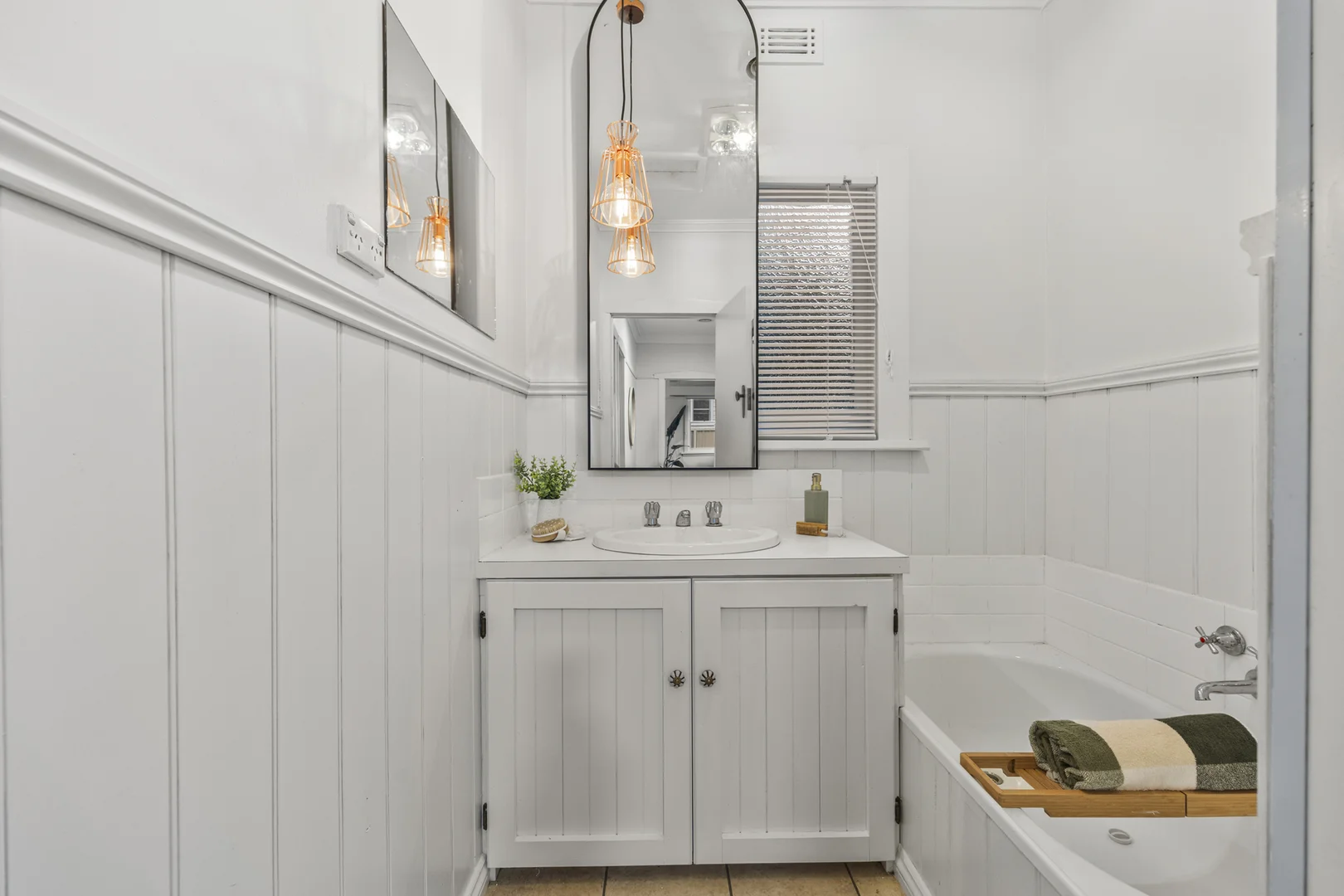 Additional image 10 of 35 White Avenue, Wendouree VIC 3355