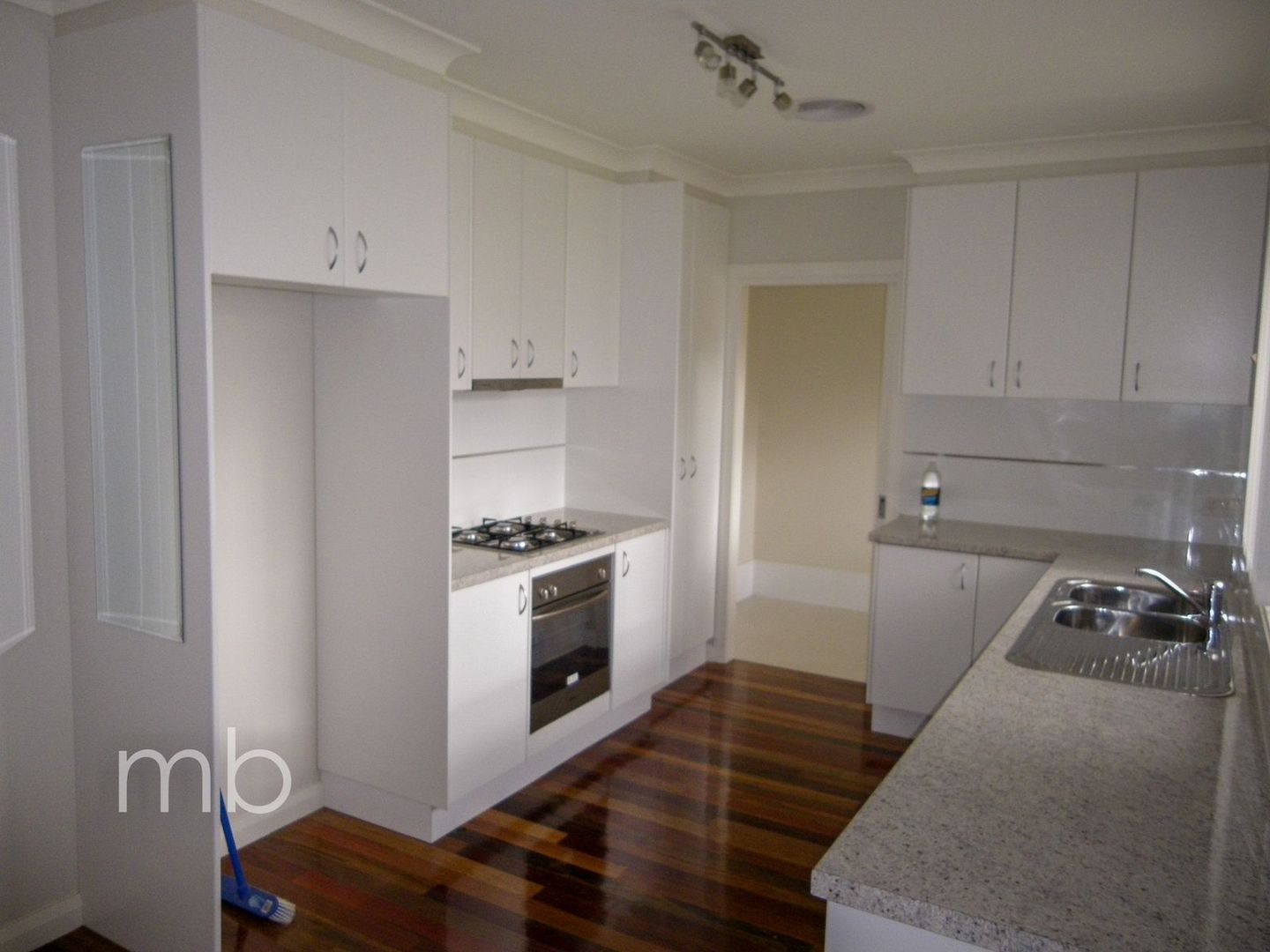 68 Diamond Drive, Orange NSW 2800, Image 2