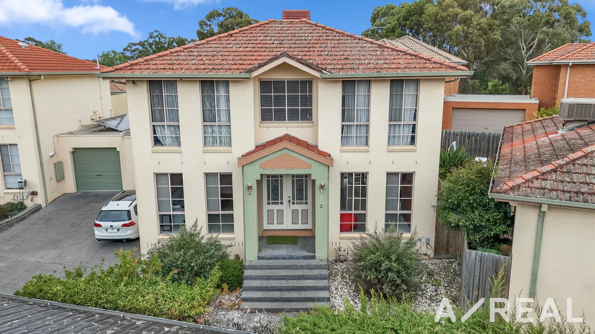 2/13 Mirbelia Crescent, Mill Park VIC 3082