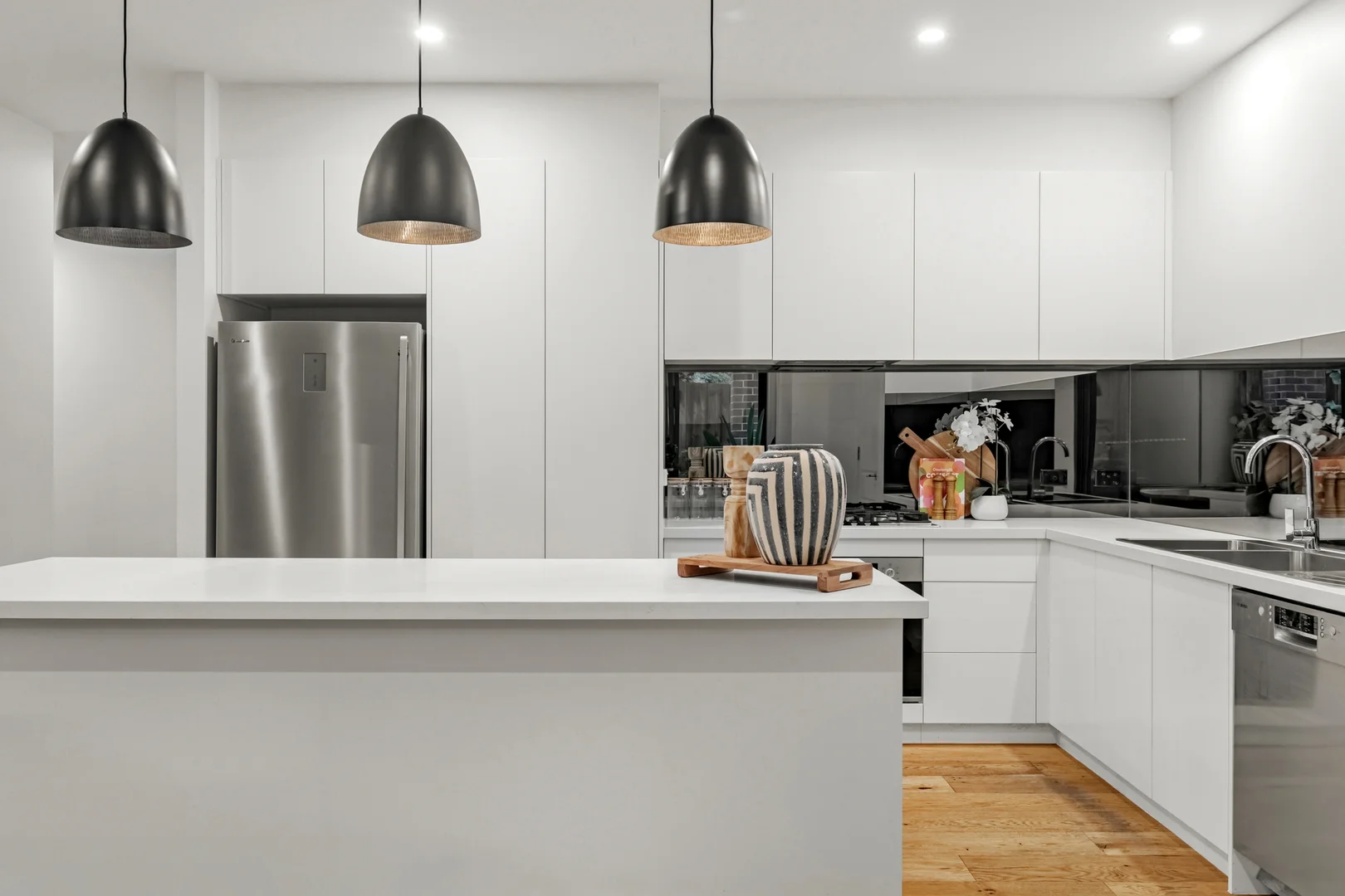 Additional image 5 of 2/410 Belmore Road, Mont Albert North VIC 3129