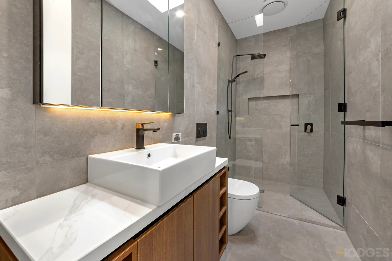 Additional image 7 of 3/10 Charming Street, Hampton East VIC 3188