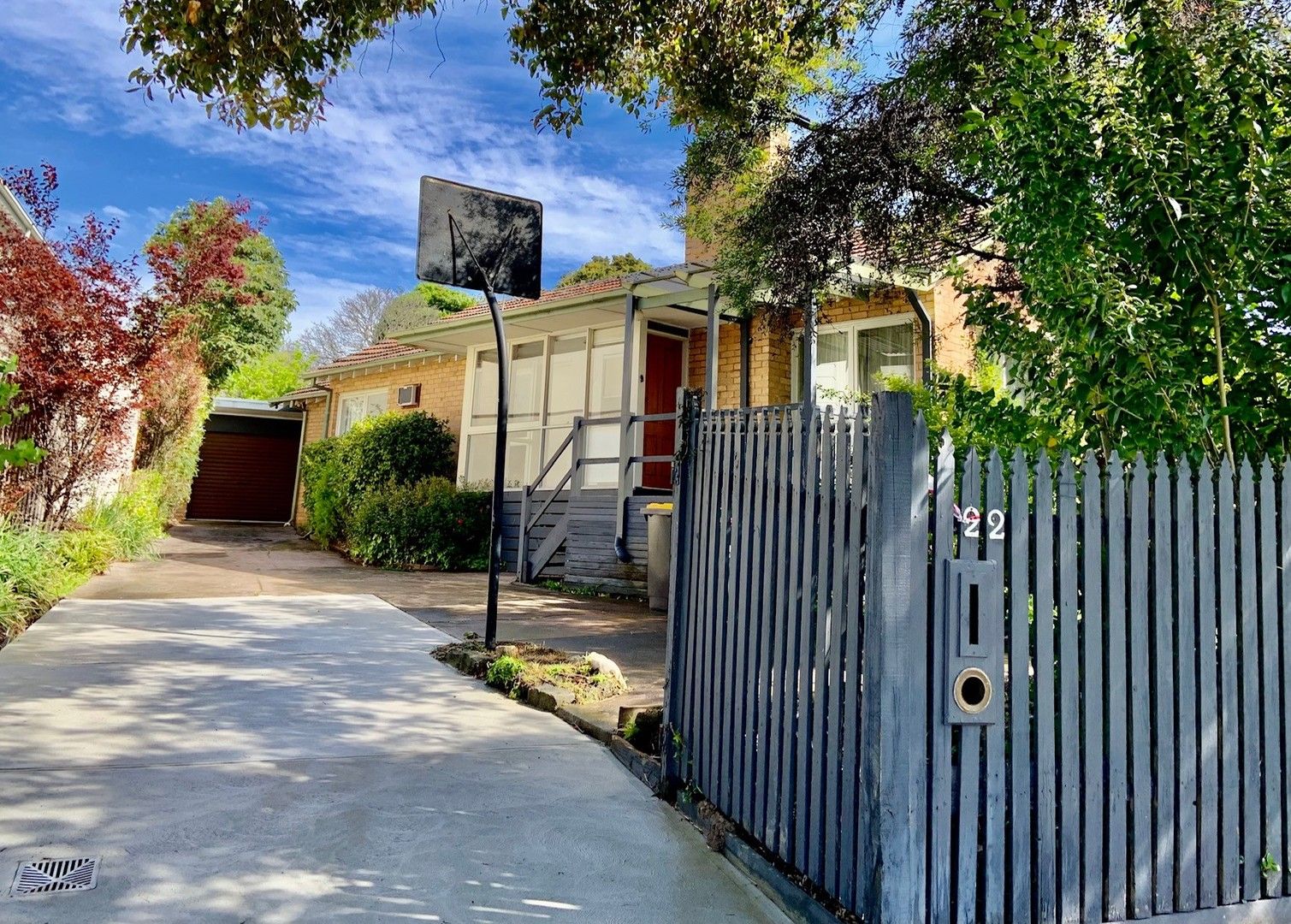4 bedrooms House in 22 Kennedy Street GLEN WAVERLEY VIC, 3150