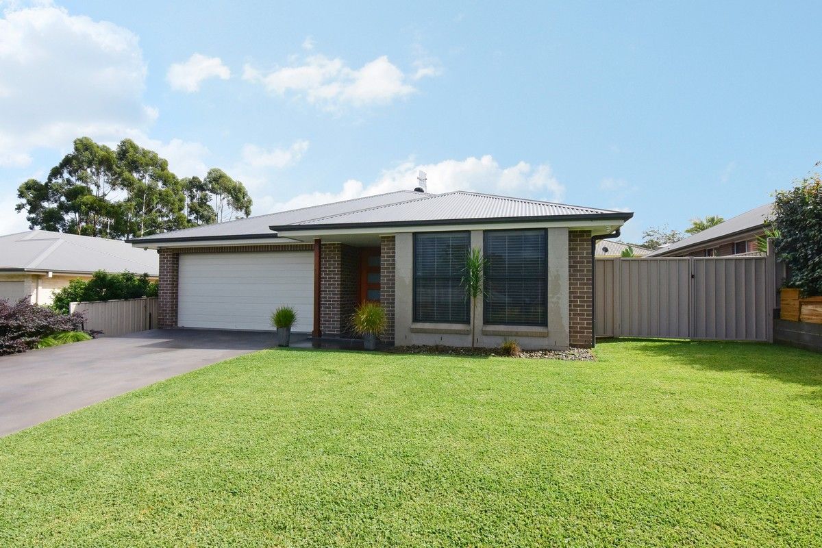 35 Hewitt Avenue, St Georges Basin NSW 2540, Image 1