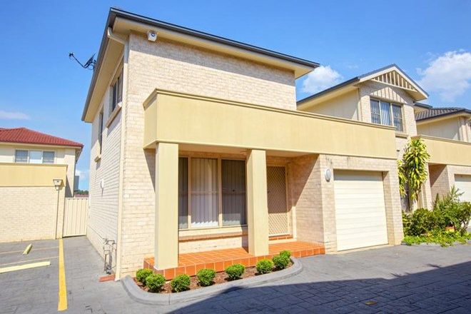 Picture of 9/6 Bangalow Place, HOXTON PARK NSW 2171