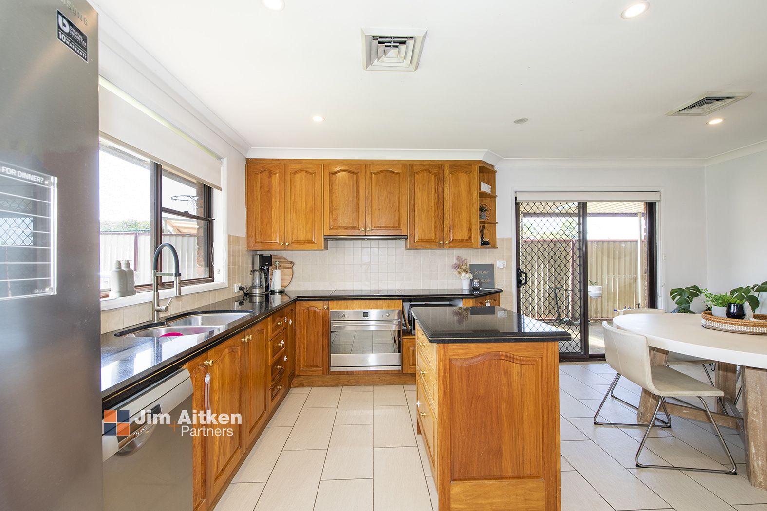 6 Summerfield Circuit, Cambridge Gardens NSW 2747, Image 2