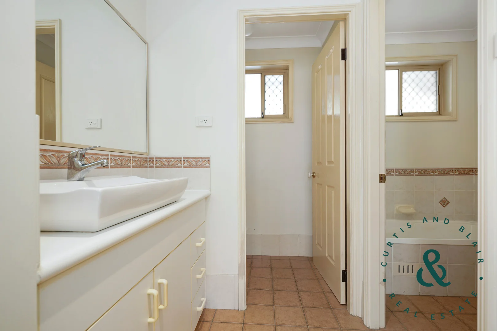 Additional image 11 of 2 Warabi Cl, Medowie NSW 2318