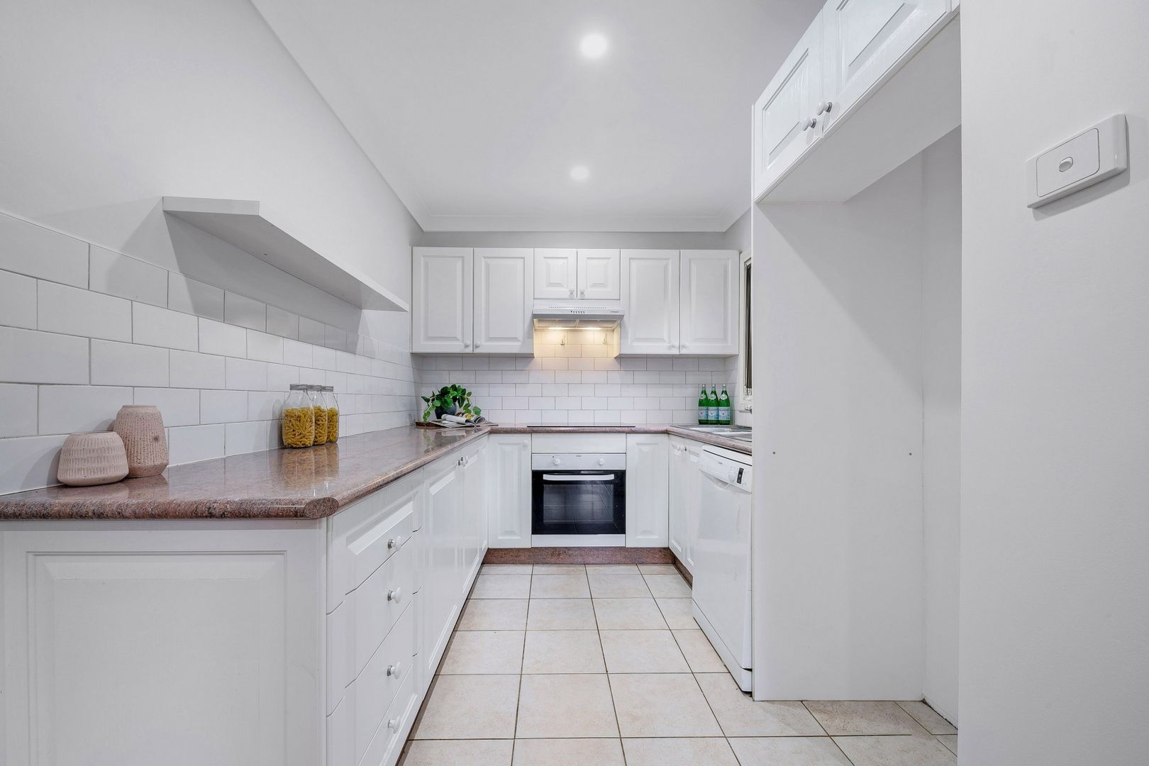 6/3 Budgeree Road, Toongabbie NSW 2146, Image 2