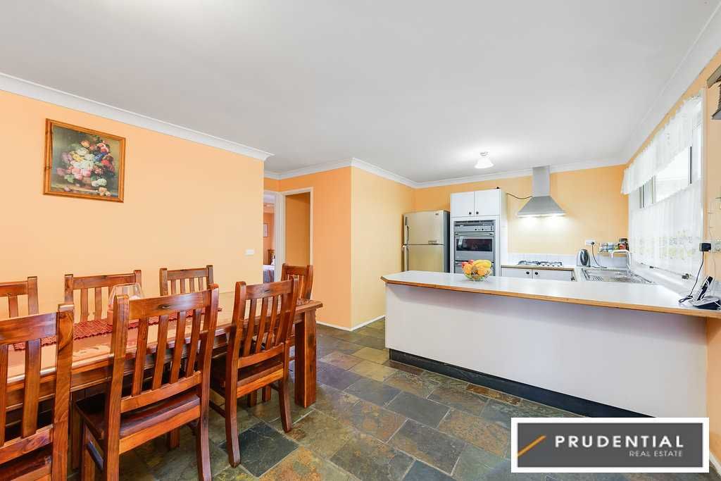 7 Caribou Place, Raby NSW 2566, Image 2