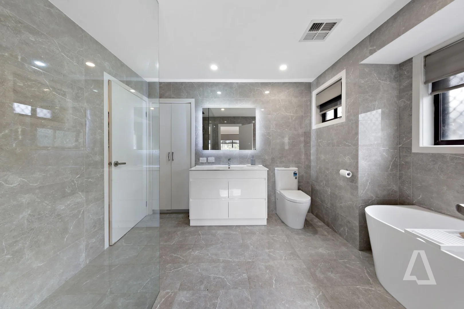 Additional image 8 of 57 Sunshine Avenue, St Albans VIC 3021