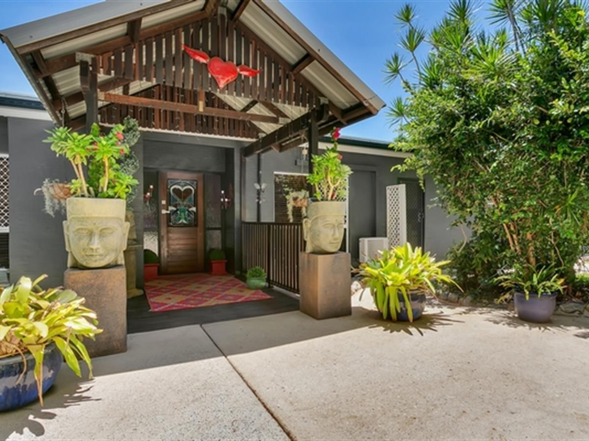 1719 Robb Road, Redlynch QLD 4870 House For Rent 900 Domain