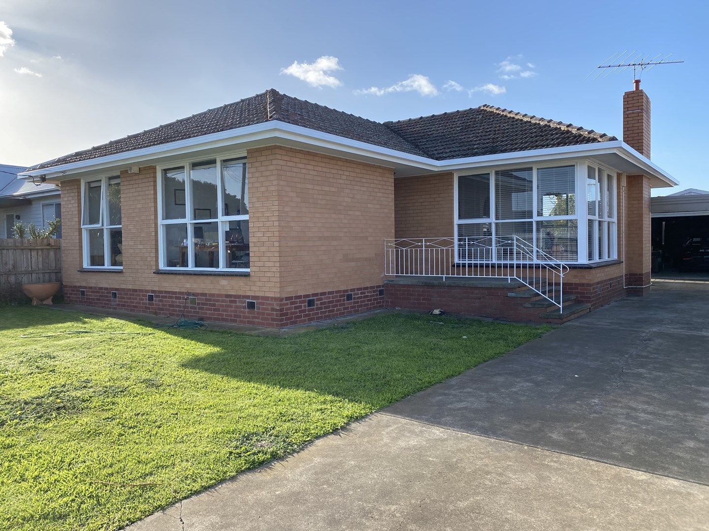 3 bedrooms House in 12 Banfield Street BELL PARK VIC, 3215