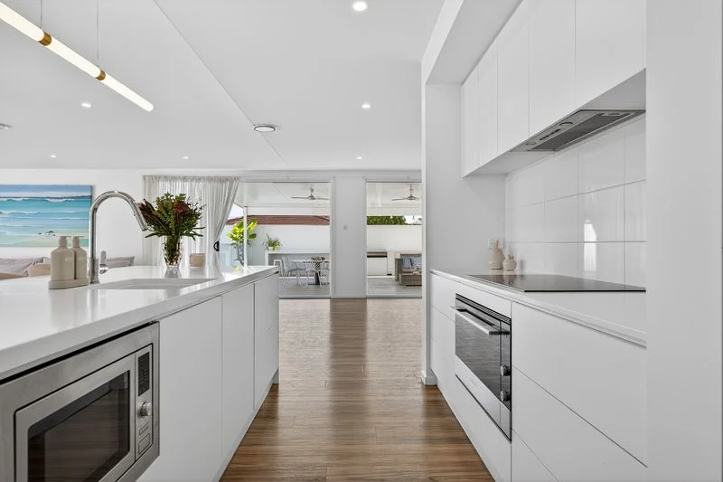 Additional image 12 of 16 Montserrat Court, Clear Island Waters QLD 4226