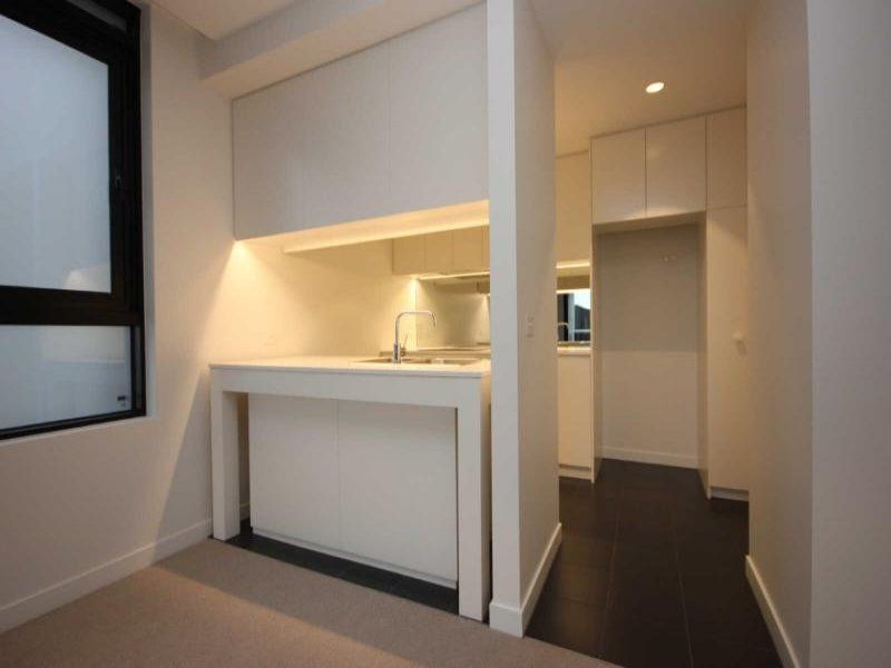 2 bedrooms Apartment / Unit / Flat in 205/1 Studio Walk RICHMOND VIC, 3121