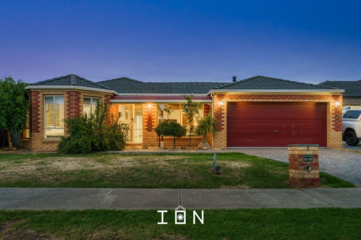7 Butterfield Place, Cranbourne East VIC 3977, Image 0