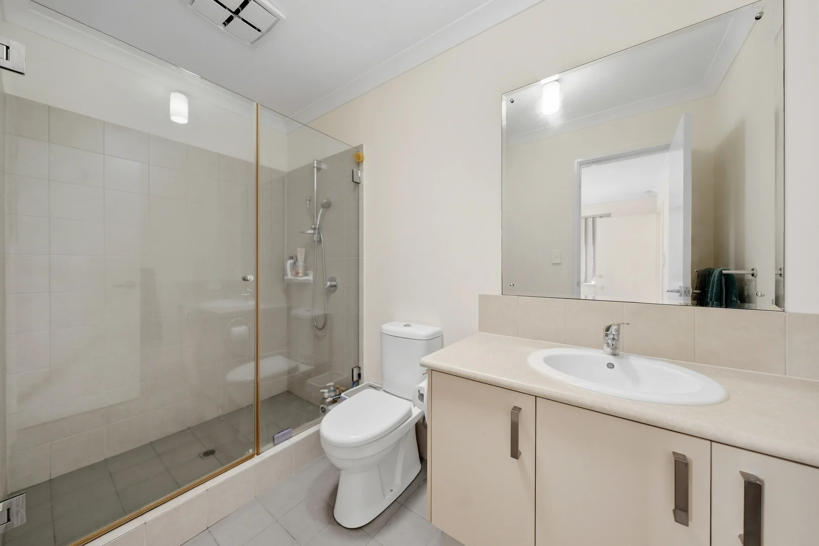 Additional image 8 of 4A Debenham Street, Thornlie WA 6108