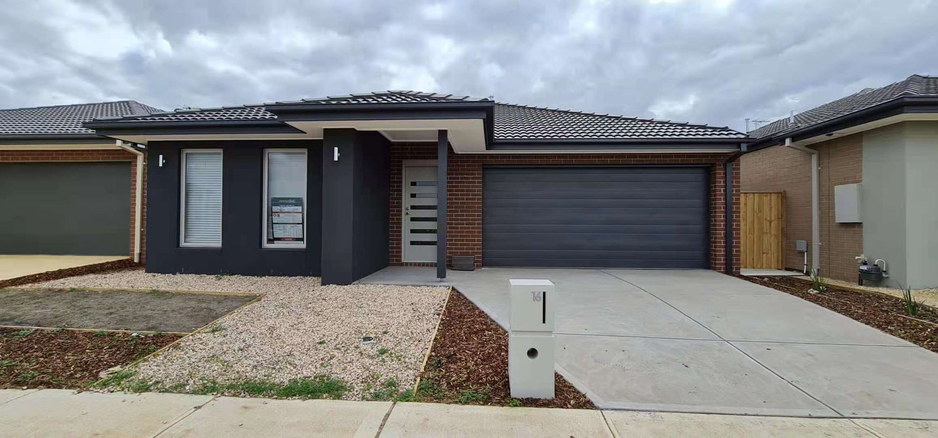 4 bedrooms House in 16 Rejoice Street TARNEIT VIC, 3029