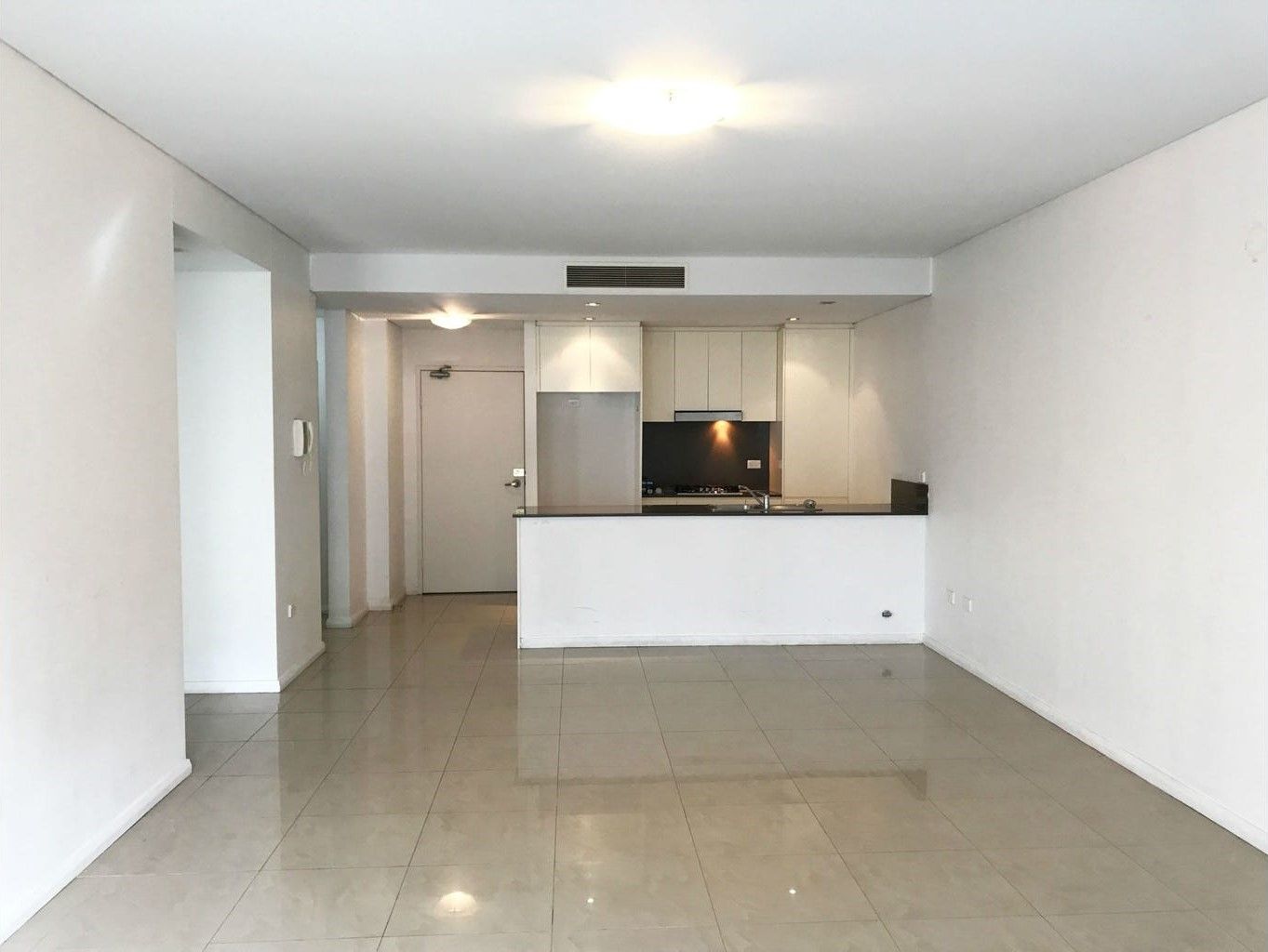 Apartment / Unit / Flat in 503/10-14 John Street, MASCOT NSW, 2020