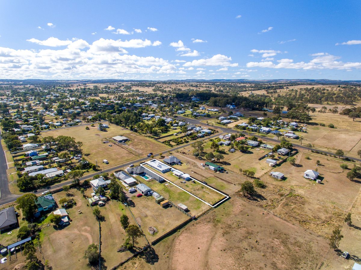 8 Harth Street, Goombungee QLD 4354, Image 1