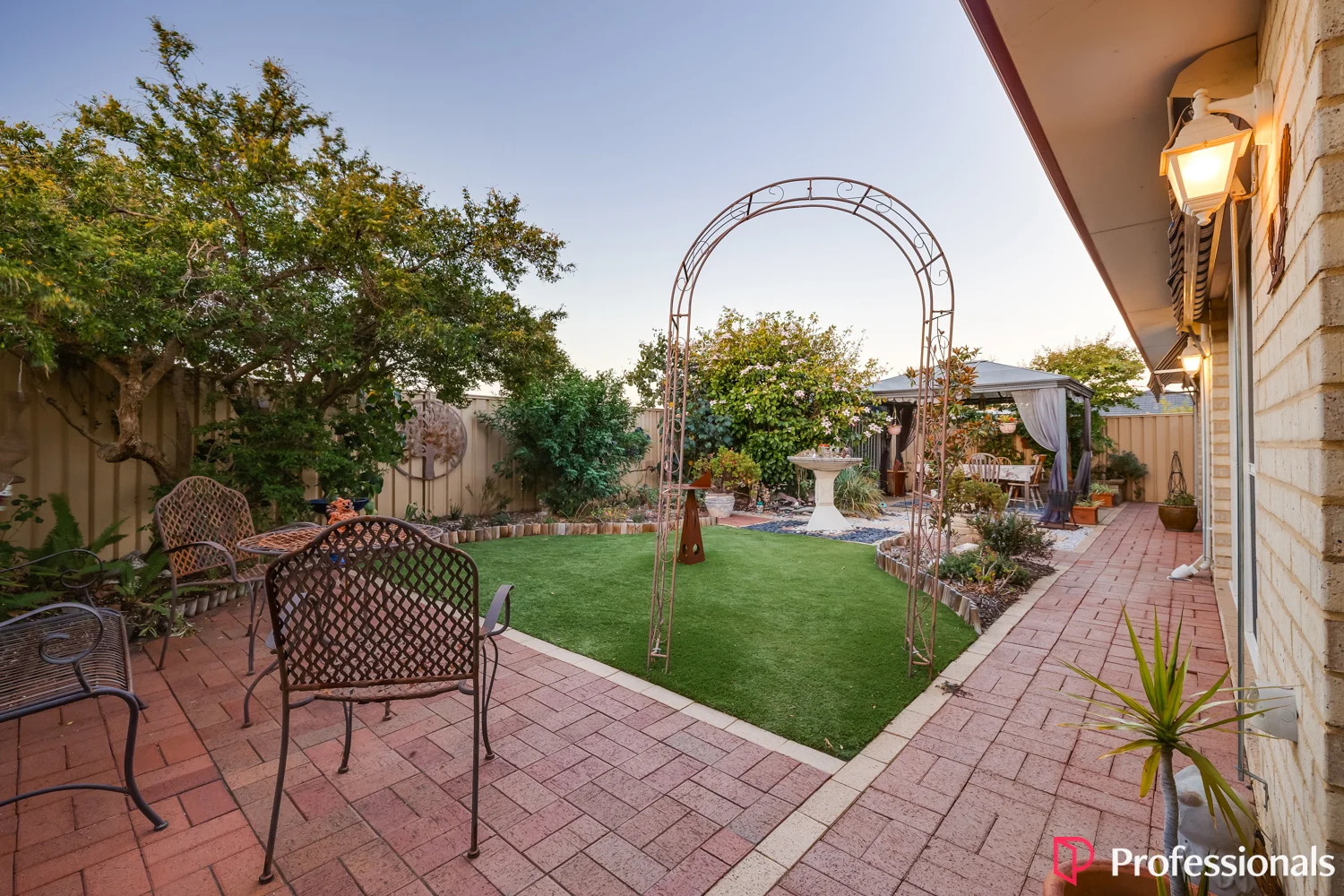 Additional image 23 of 25 Brockwell Parkway, Landsdale WA 6065