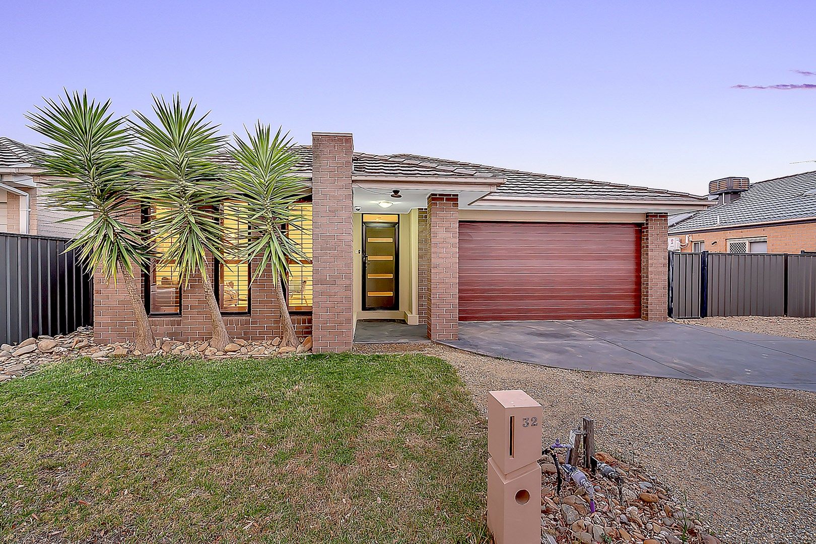 32 Grevillea Street, Craigieburn VIC 3064, Image 0